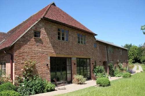 Brickwork Repairs, Restoration & Pointing