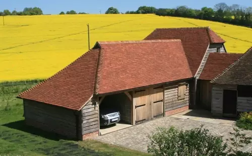 Oak Carriage Houses