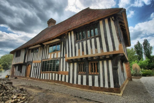 Traditional & Modern Listed Building Restoration Methods