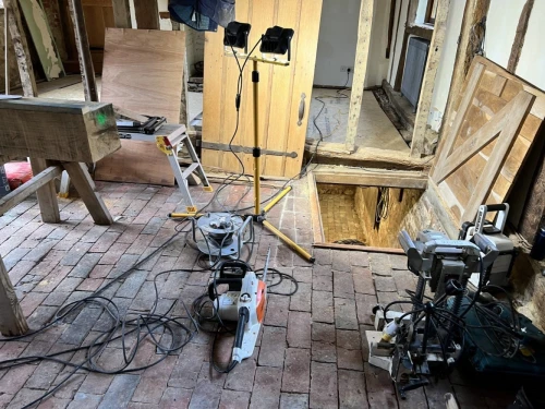 Opening rooms and footing works begin in the cellar